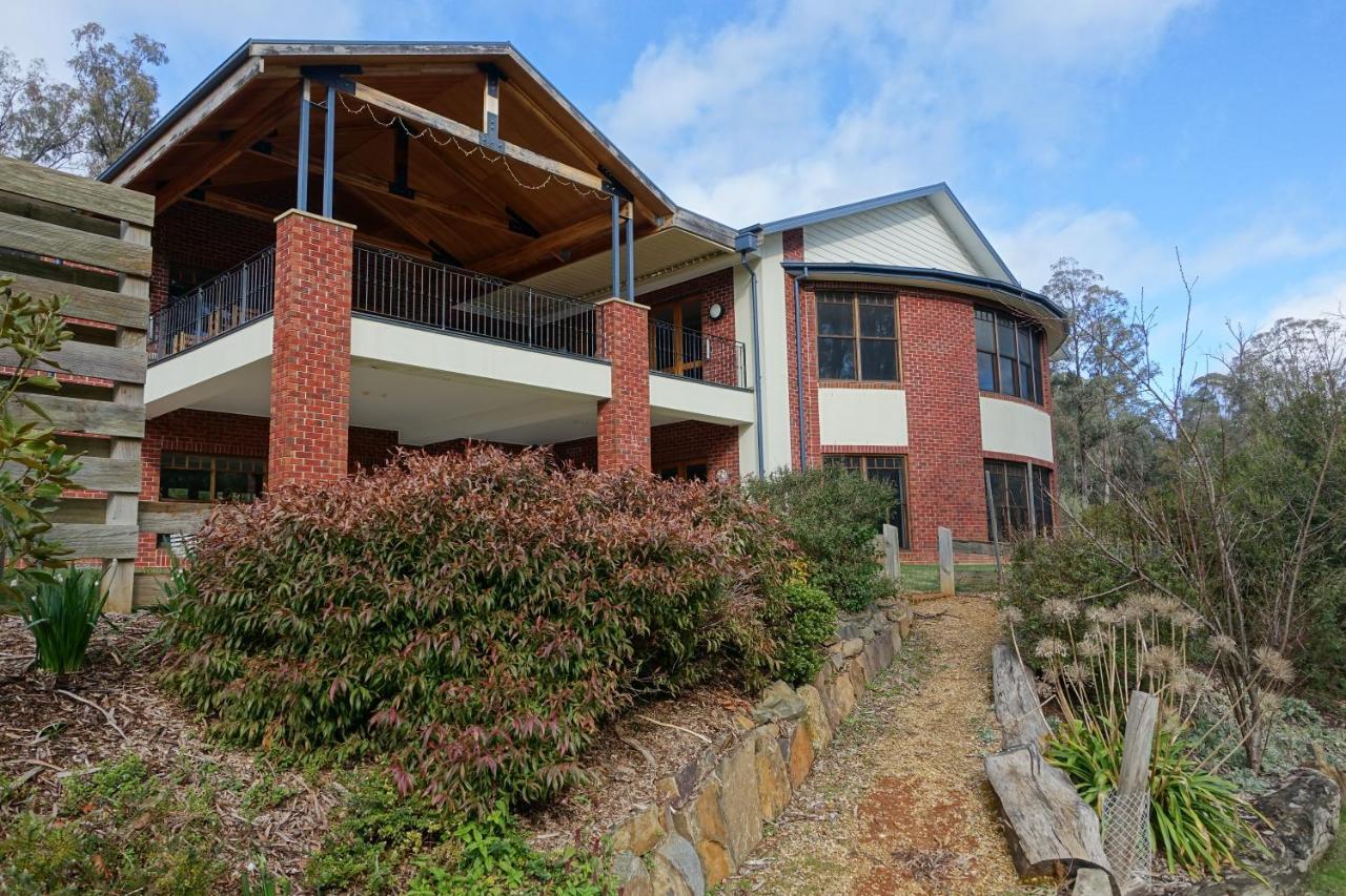 Elkanah Lodge And Conference Centre Marysville Exterior photo