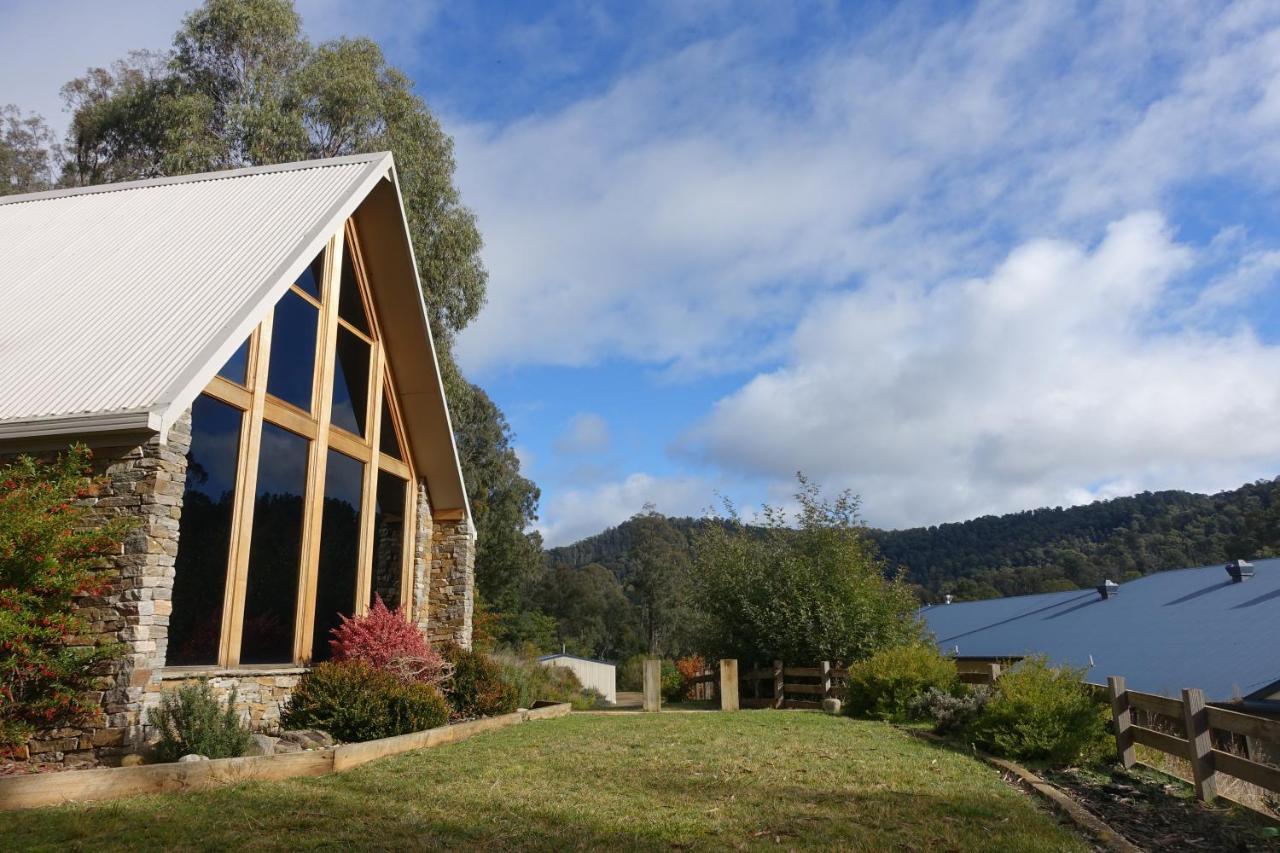 Elkanah Lodge And Conference Centre Marysville Exterior photo
